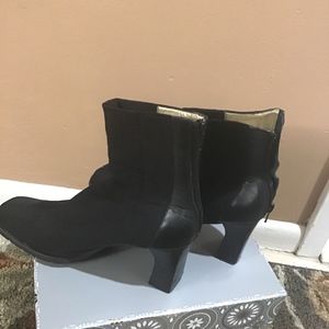 Fabric/leather boots.